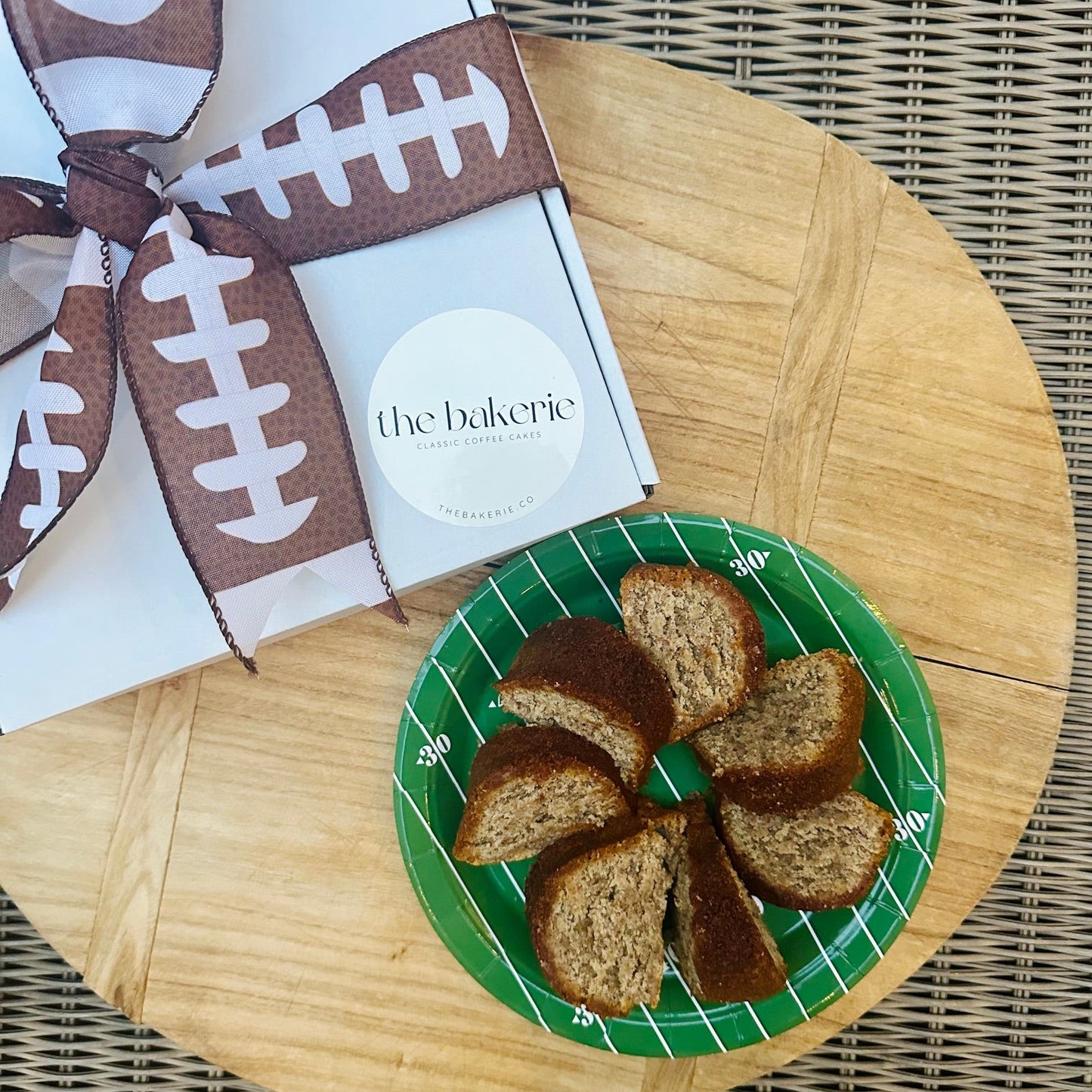 The Sports Package! (16 individually wrapped slices!)